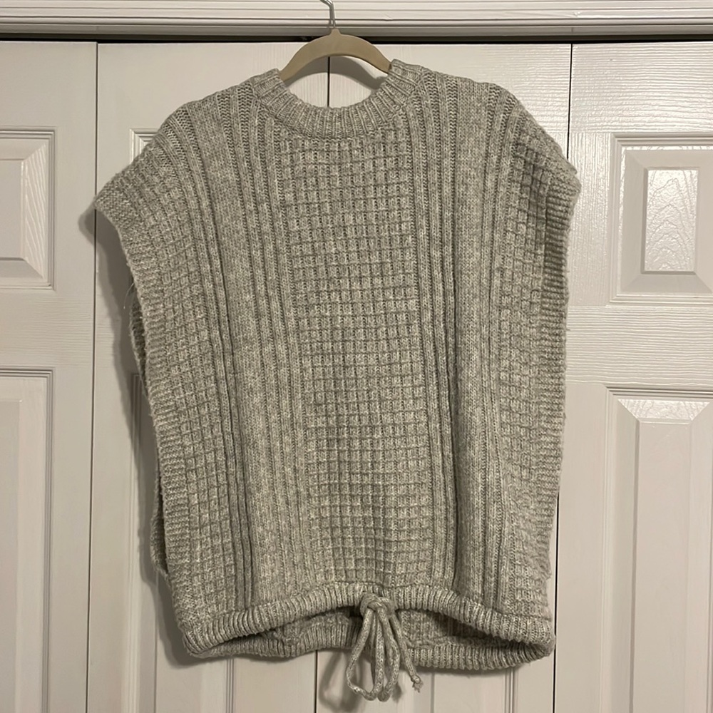 Universal Thread Pullover Sweater One Size - image 1